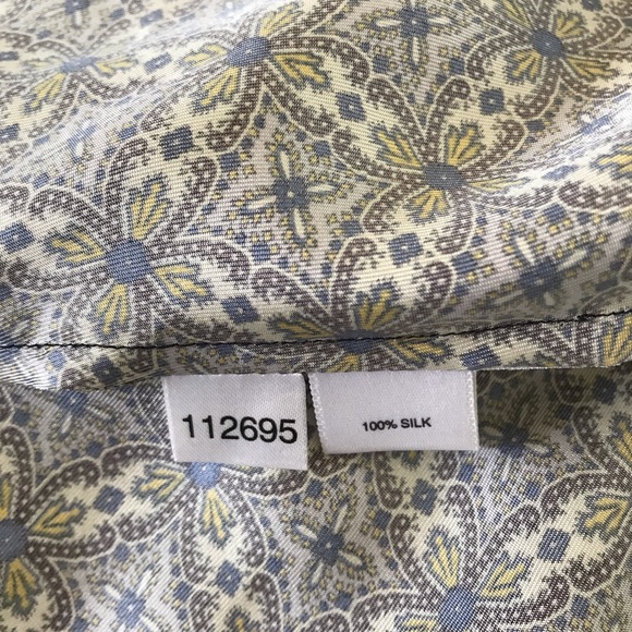 NWOT Ann Taylor silk blouse - Picture 6 of 6